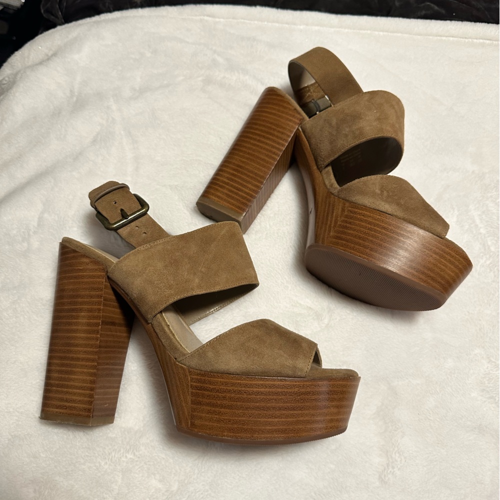 ALDO suede and wooden platform heels NWOT
